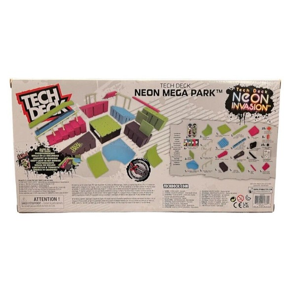 TECH DECK Neon Mega Park X-Connect Creator Glow-in-The-Dark Customizable Ramp - Picture 2 of 3